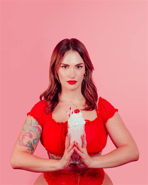 siri dahl|Mga video ng siri dahl.